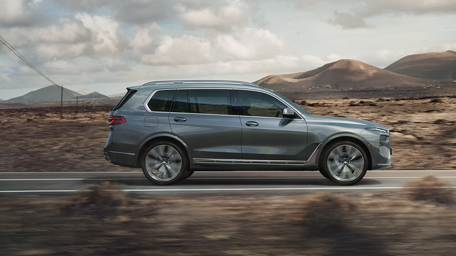 BMW X7 (G07) : モデル、主要諸元および価格 | BMW.co.jp