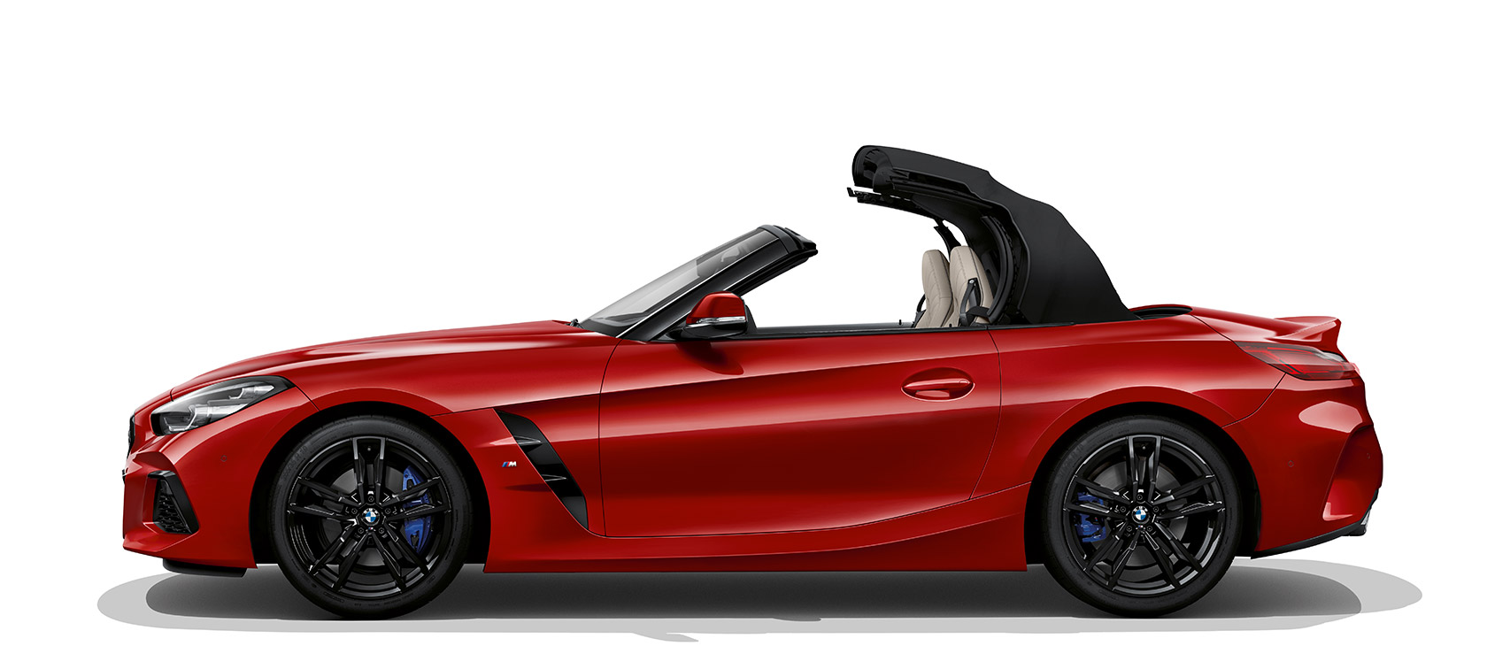 BMW Z4 ロードスターの側面イメージ G29 ルーフが開いているBMW Z4 ロードスターの側面イメージ G29