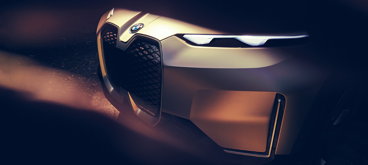 BMW Vision iNEXTのフロントの画像 BMW Vision iNEXTのフロントとキドニーの画像