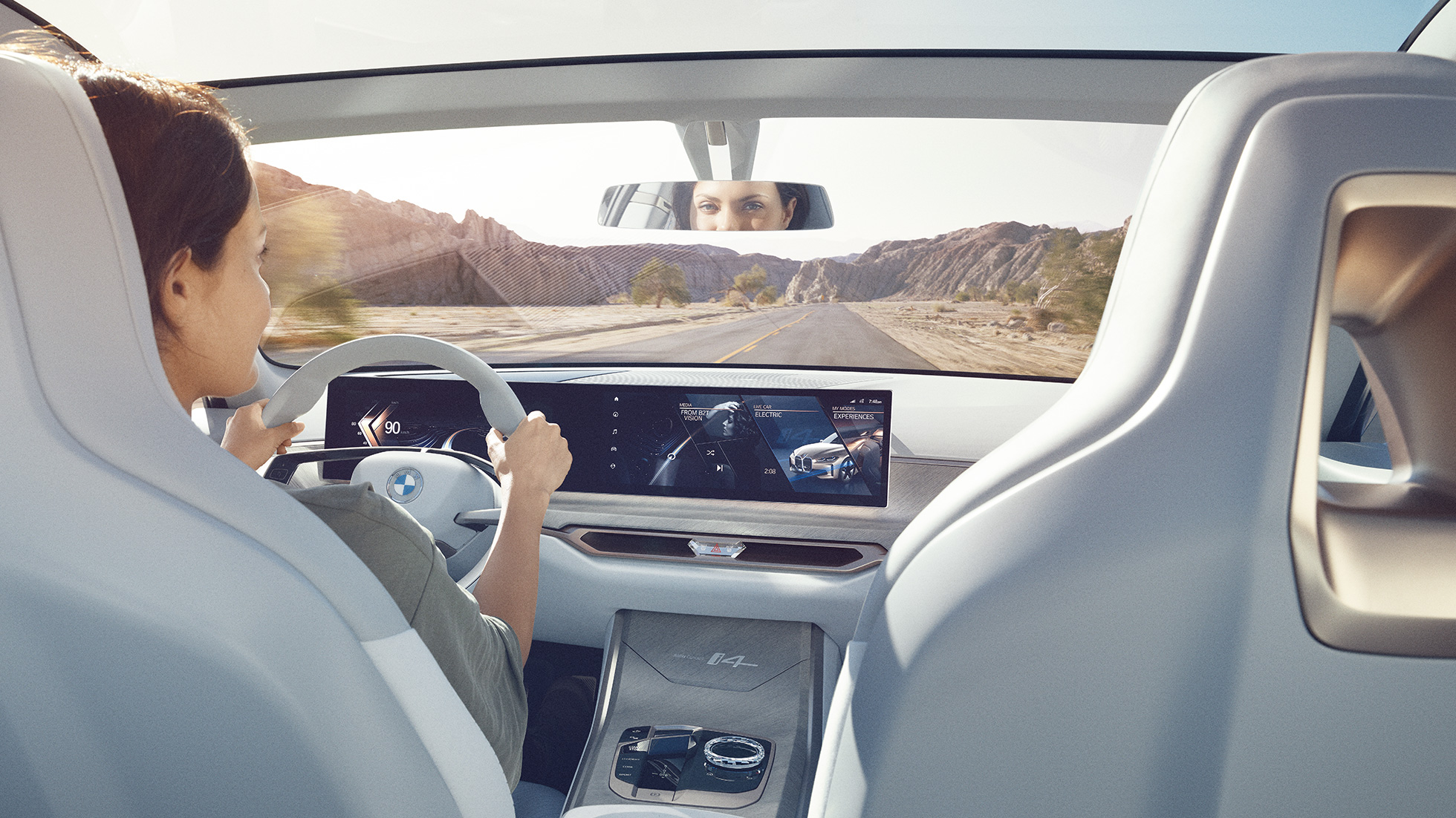 曲面ディスプレイBMWコンセプトi4 2020G26 BMWコンセプトi4 2020G26電気自動車完全電動BMWグランクーペ曲線ディスプレイデジタルスクリーン
