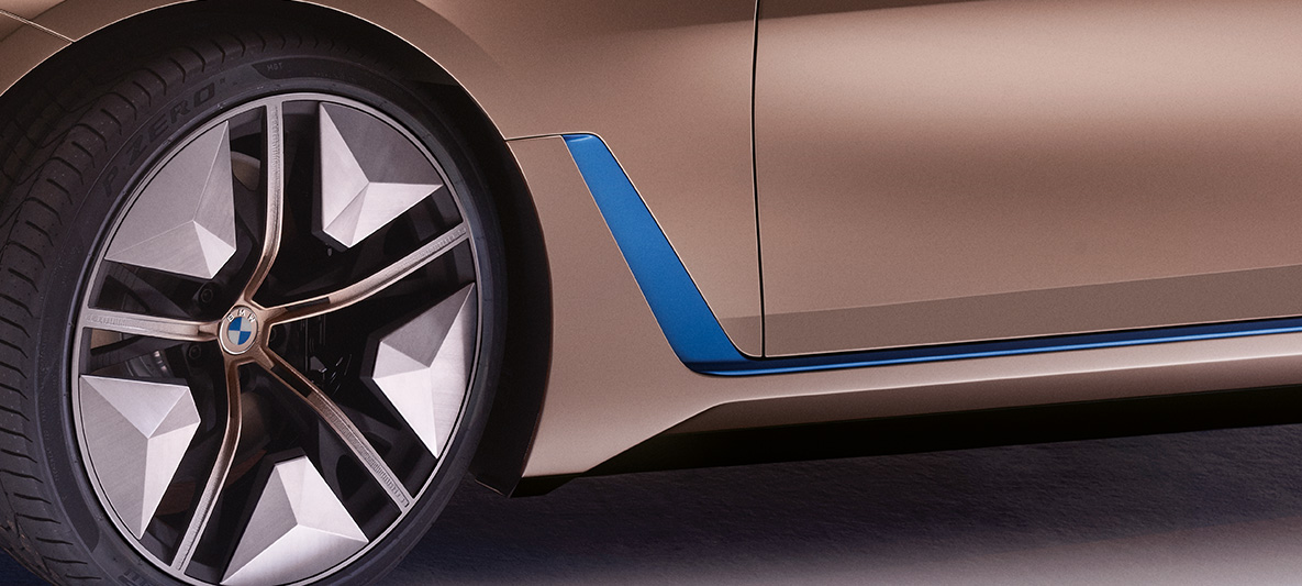 BMW Concept i4 2020 G26 画像2 BMW Concept i4 2020 G26 電気自動車 BMW グラン クーペ 画像2