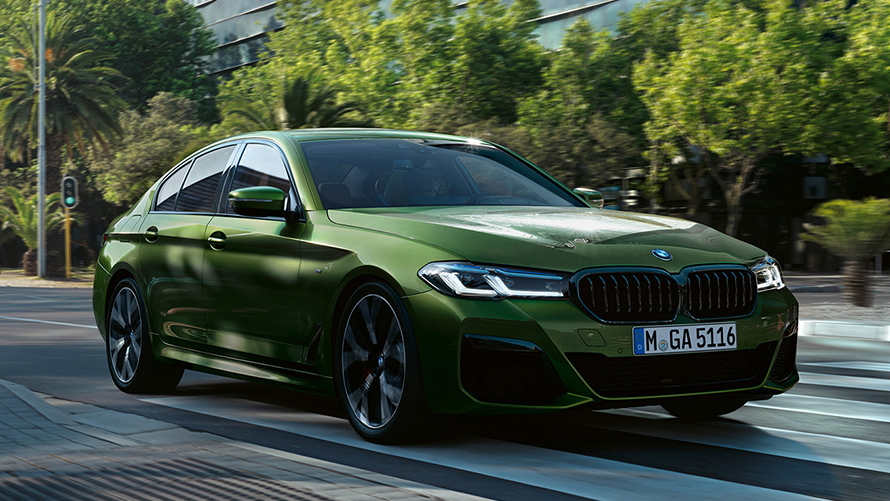BMW M550i xDrive BMW M550i xDrive