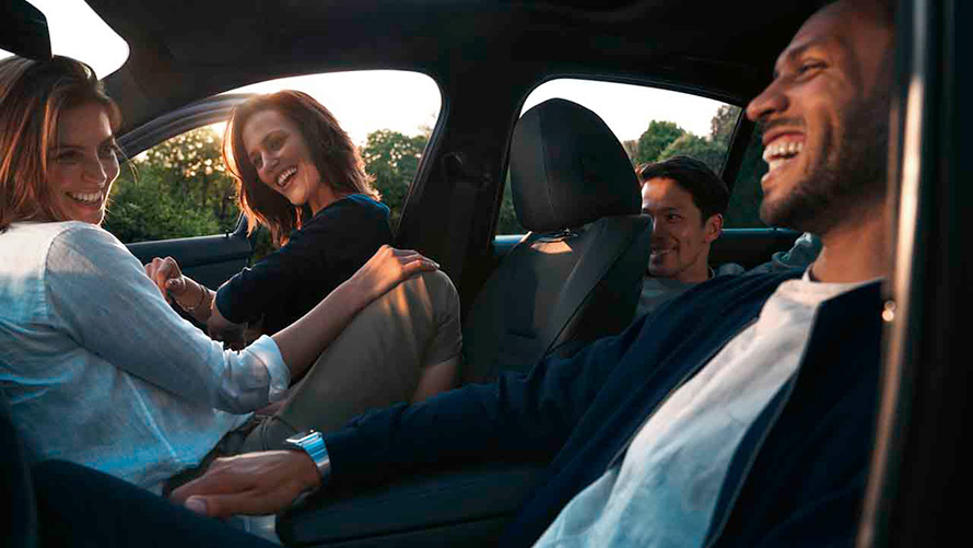 歓びと駆ける24時間を Bmw 3シリーズの24時間試乗モニター 歓びと駆ける24時間を Bmw 3シリーズの24時間試乗モニター