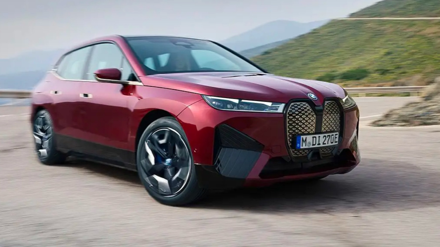 BMW iX:次世代のパイオニア BMW iX:次世代のパイオニア