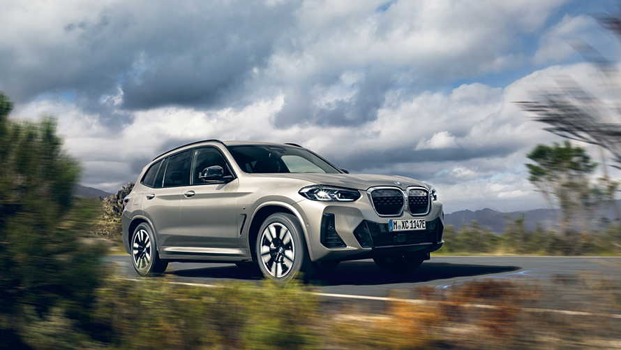 BMW iX3 (G08) : モデル、主要諸元および価格 | BMW.co.jp