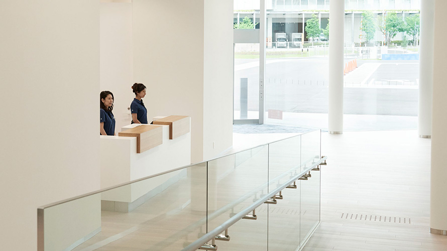 BMW GROUP Tokyo Bay 試乗受付カウンター BMW GROUP Tokyo Bay 試乗受付カウンター