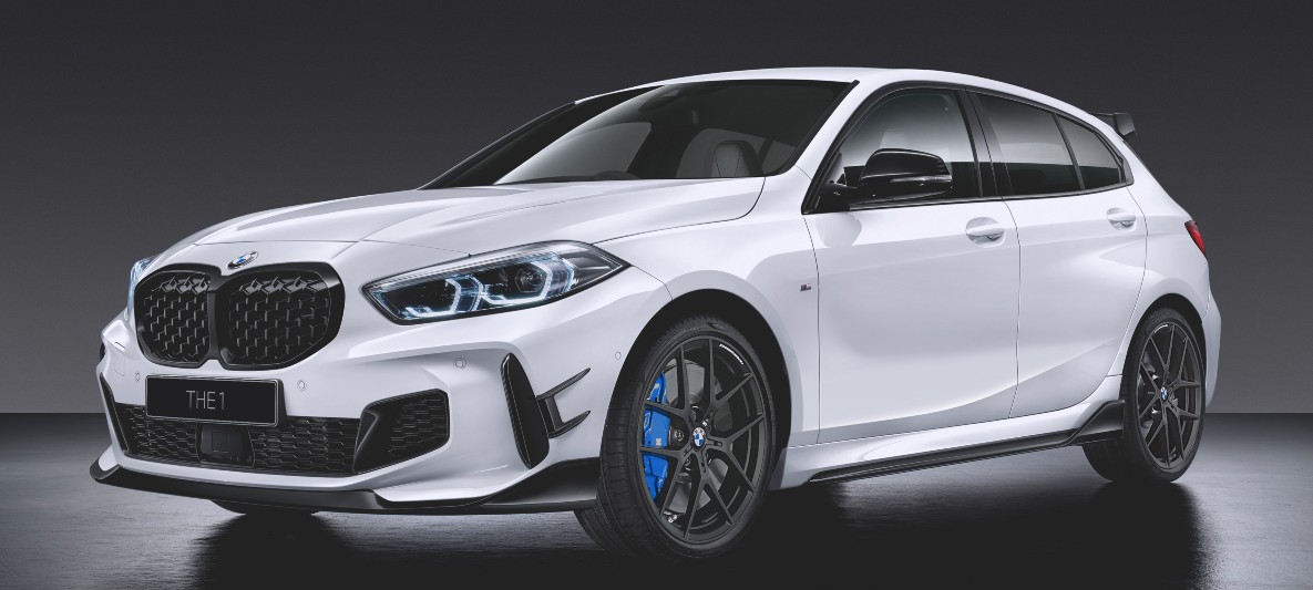 BMW M135i xDrive STREET RACER BMW M135i xDrive STREET RACER