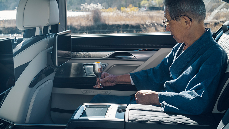 BMW 7シリーズ “PURE METAL EDITION” -ドイツと日本、技と美の純粋な結晶。 BMW 7シリーズ “PURE METAL EDITION” -ドイツと日本、技と美の純粋な結晶。