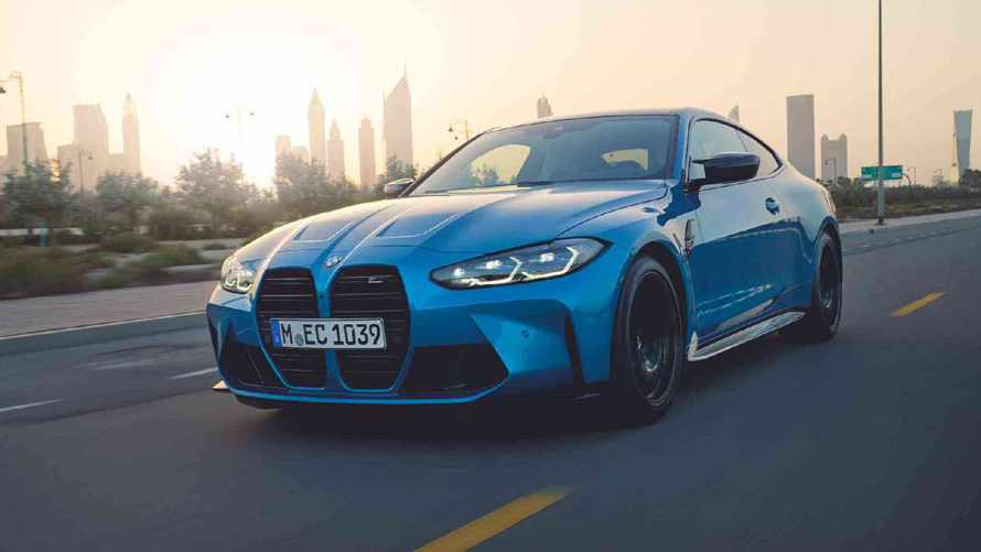 BMW M4 クーペ