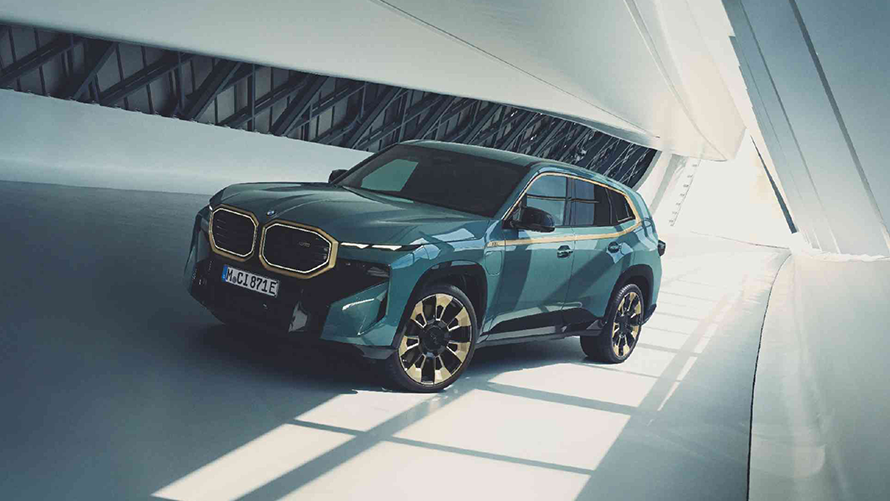 BMW XM