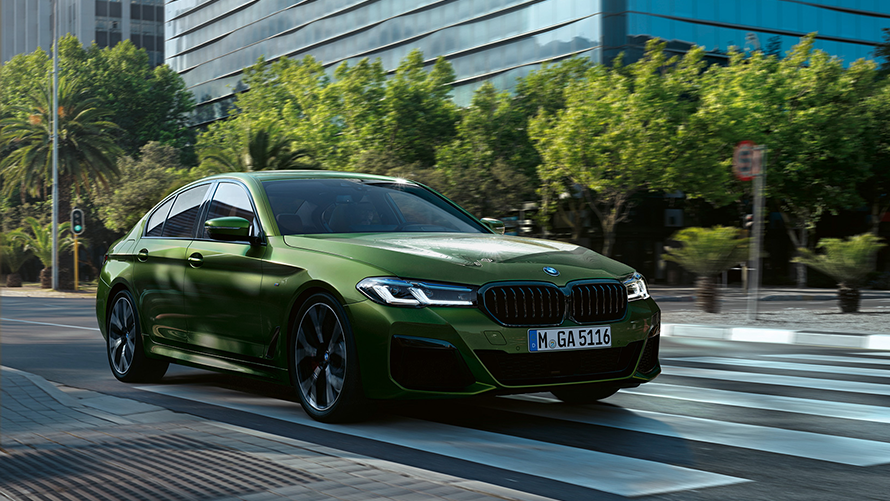 BMW M550i xDrive セダン BMW M550i xDrive セダン