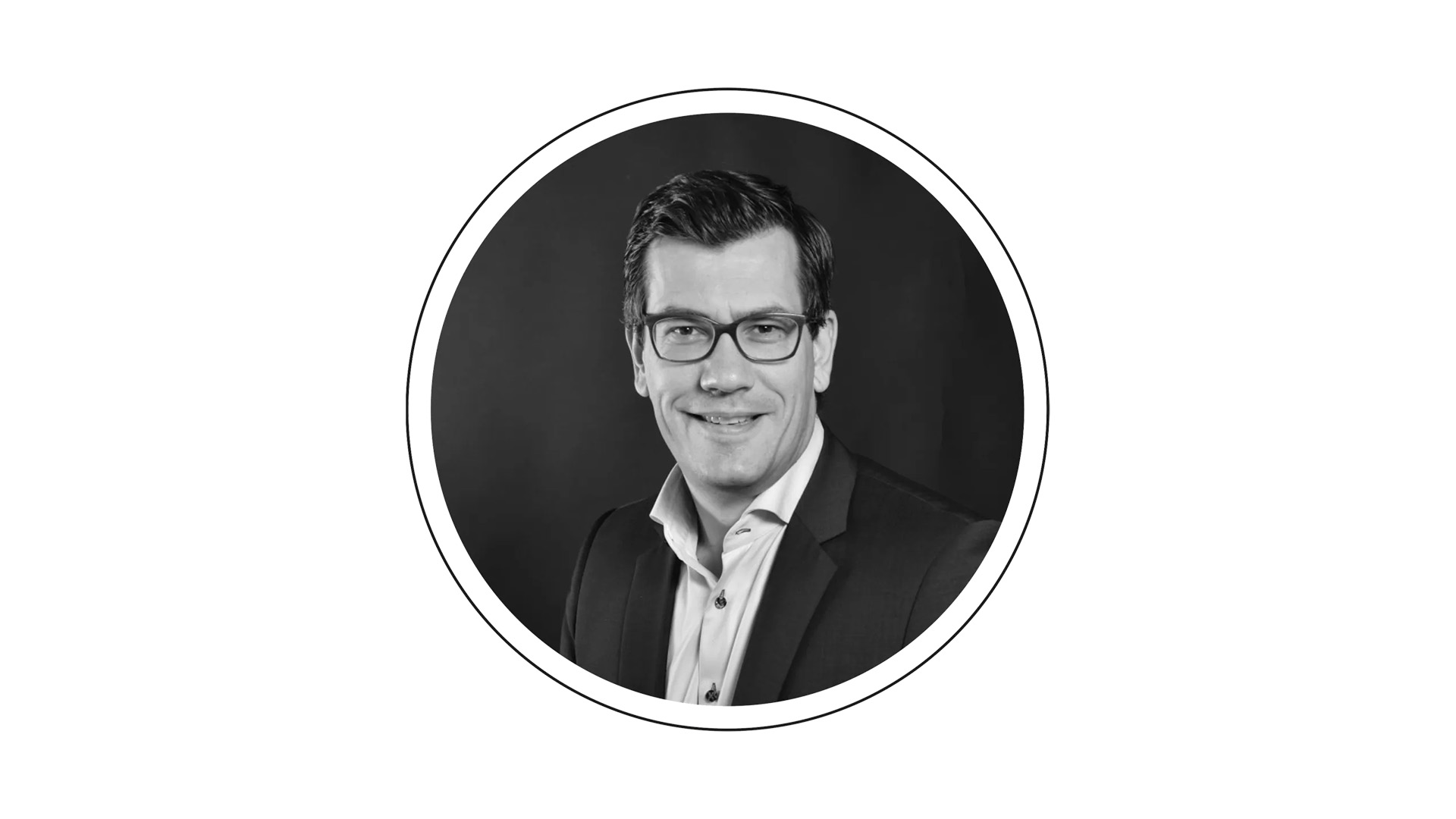 イェンス・ティーマー　 BMWカスタマーおよびブランド担当　上級副社長