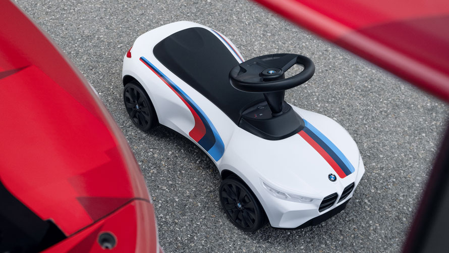 BMWプロアクティブ・ケア BMWドライバー・サポート・デスク BMW KIDS COLLECTION.