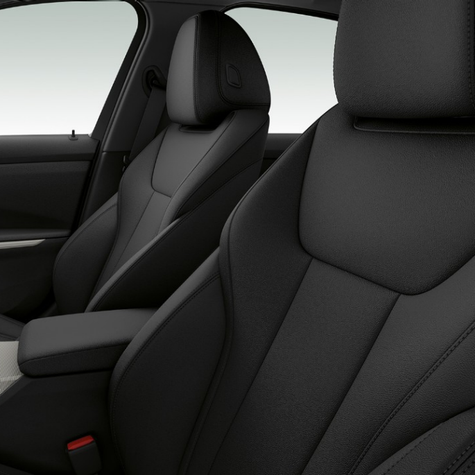 BMW 3シリーズ セダン Advantageフロント・シート。 BMW 3シリーズ セダン Advantageフロント・シート、サイドのクローズ・アップ。