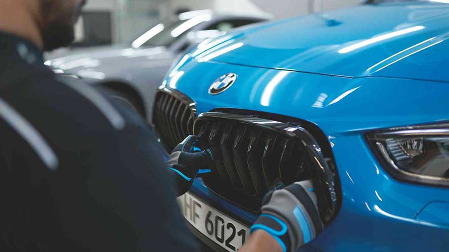 BMWボディ& ペイント BMWボディ& ペイント